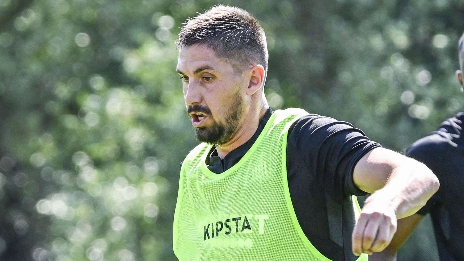 构成了复杂 构成了复杂